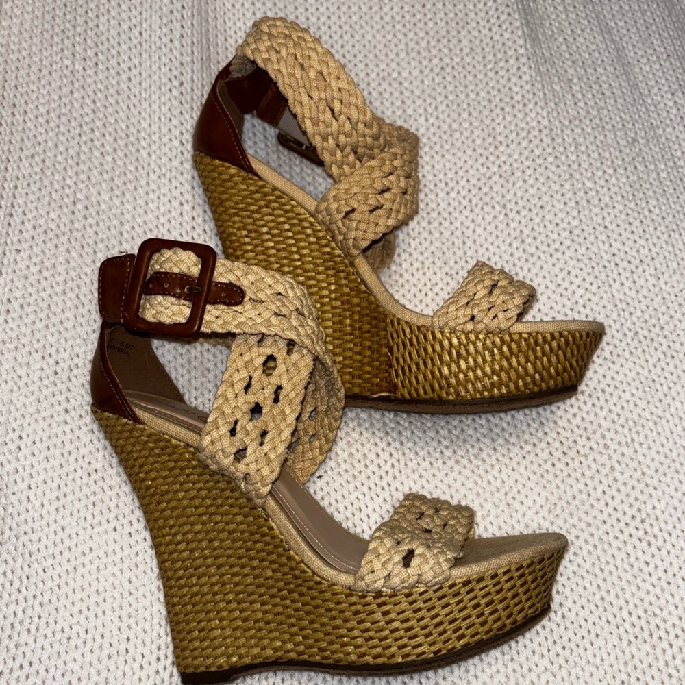 Rue 21 wedges